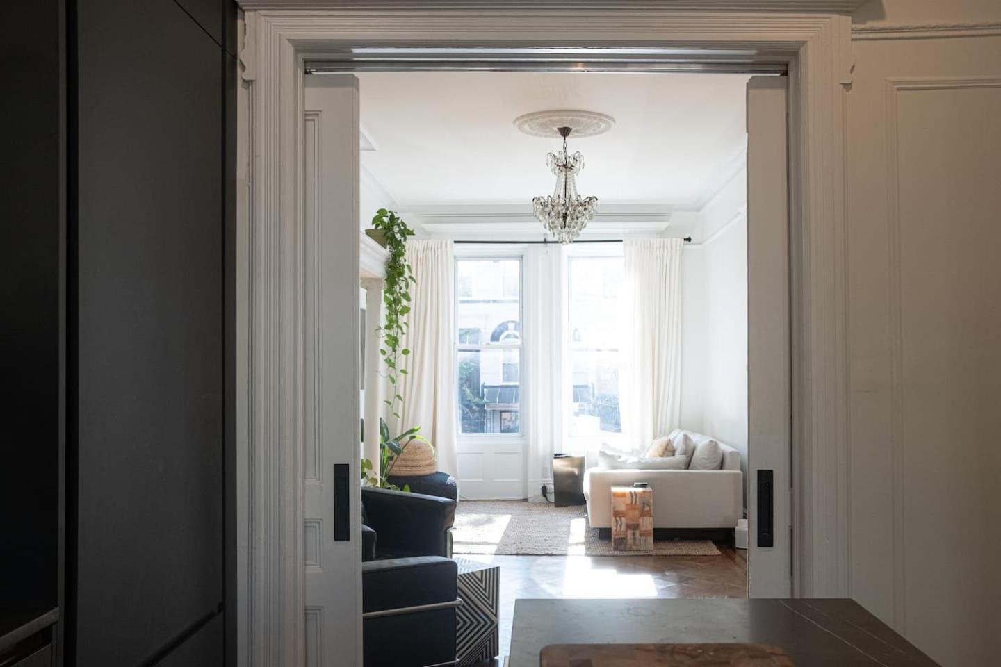 Two Story Luxury Brooklyn Brownstone Nova York